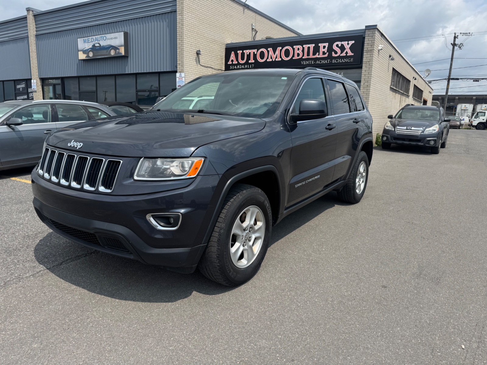 2016 Jeep Grand Cherokee Laredo Grey