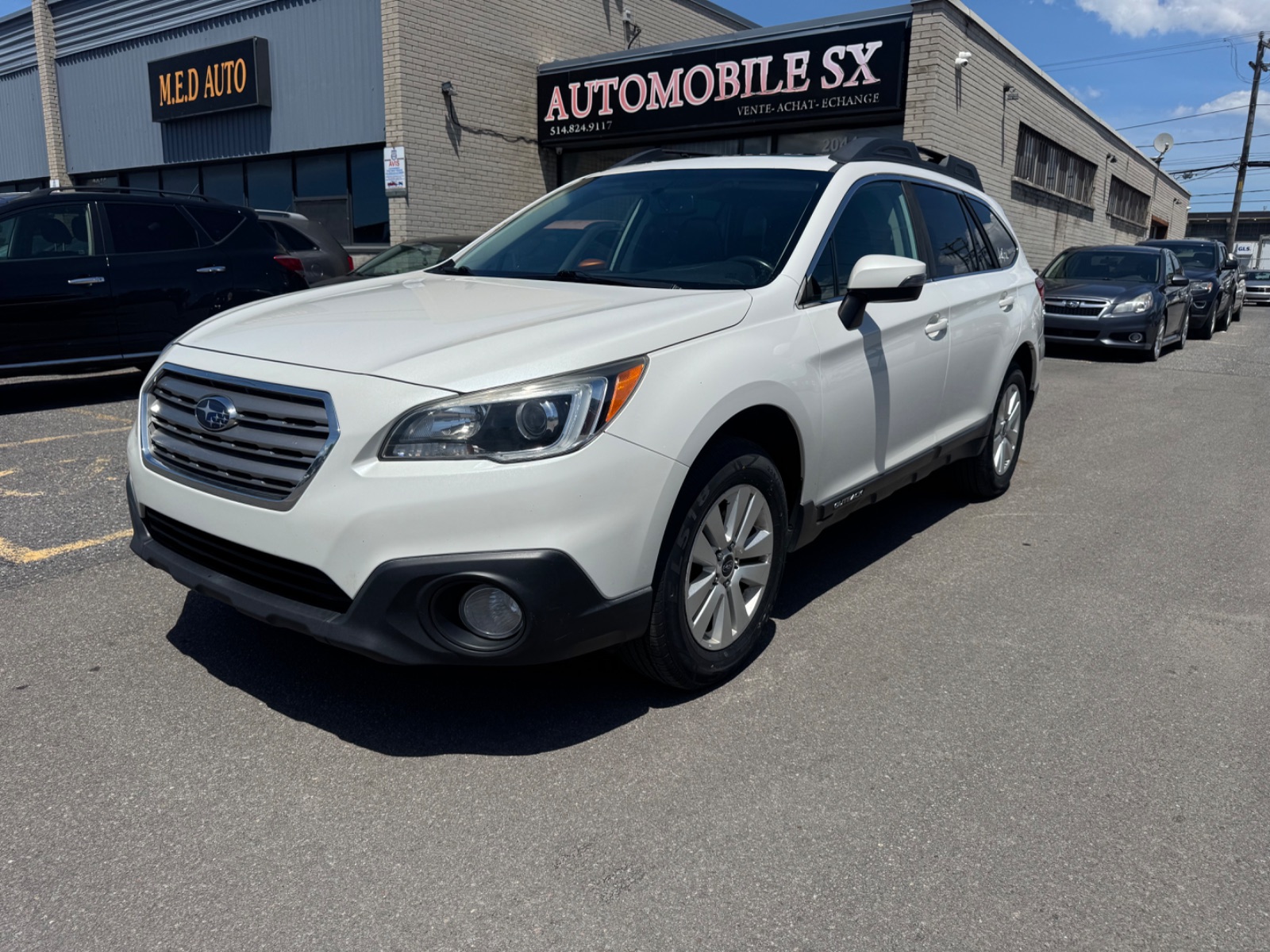 2017 Subaru Outback 2.5i Touring White