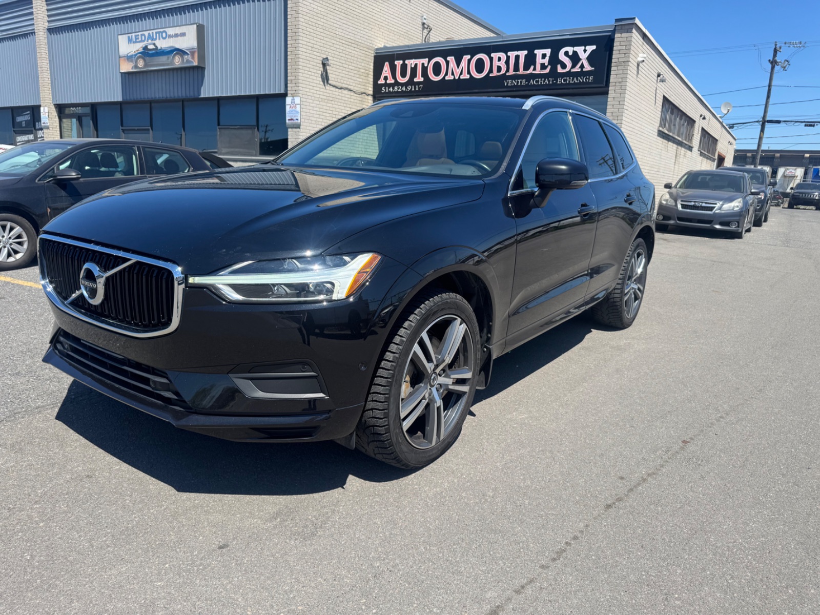 2019 Volvo XC60 Momentum Black